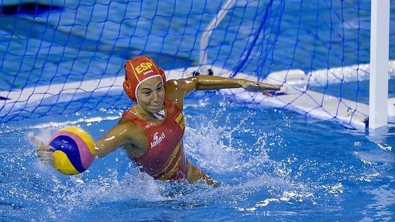 España empieza con derrota el preolímpico