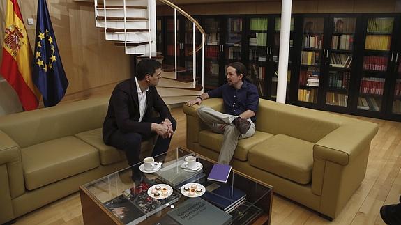 Iglesias renuncia a ser vicepresidente y a estar en el Gobierno