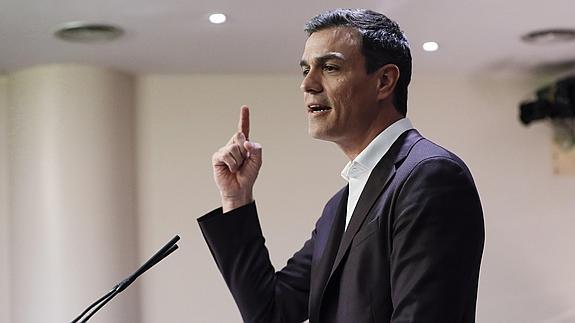 El Supremo archiva la querella a Pedro Sánchez por la cesión de senadores