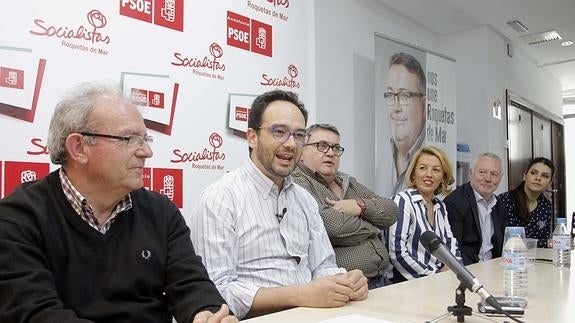 «Los socialistas no nos vamos a levantar de la mesa a tres hasta que lleguemos a un acuerdo»