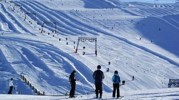 Los glaciares franceses animan el esquí de verano