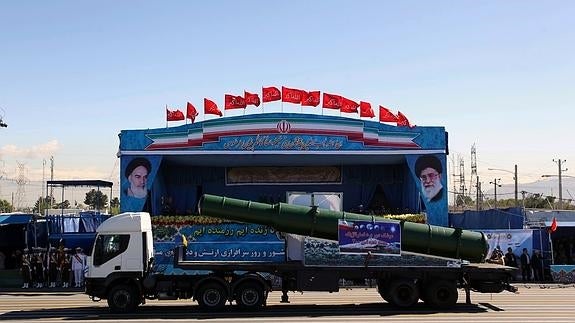 Irán exhibe su poderío militar mostrando los misiles comprados a Rusia