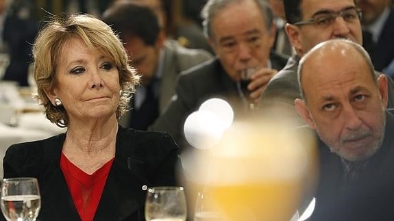 Aguirre donará a la AVT los 10.000 euros de indemnización si gana la demanda contra Sánchez