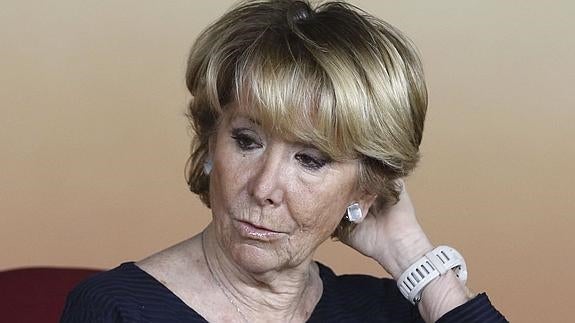 Aguirre dice que en un país anglosajón Montoro ya habría dimitido