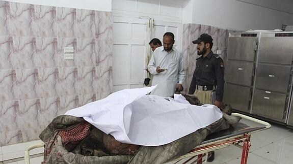 ¿Qué pasará tras la muerte del jefe de los talibanes?