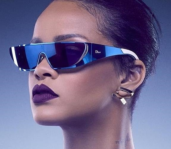 Así son las gafas de sol diseñadas por Rihanna