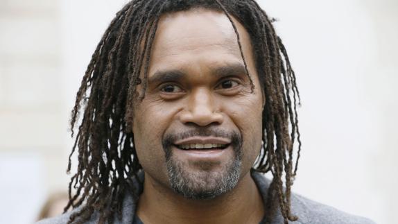 Christian Karembeu: «El fútbol debe derrotar al miedo»