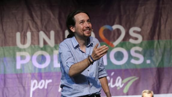 Iglesias considera a Zapatero «el mejor presidente» de la democracia