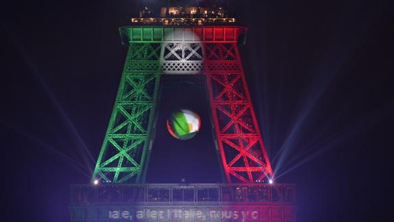 La Torre Eiffel cierra por la protesta contra la reforma laboral