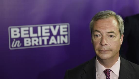 Nigel Farage dimite tras cumplir su sueño del 'Brexit'