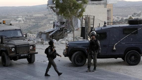 Un palestino muerto tras intentar apuñalar a soldados israelíes en un control de Cisjordania