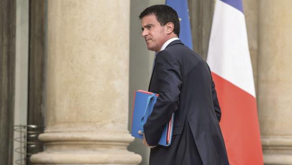 Valls pide a los musulmanes de Francia que ayuden a combatir el radicalismo