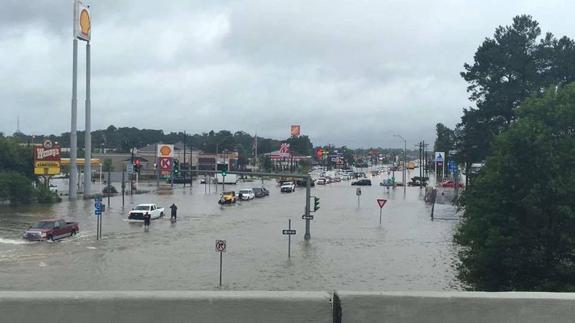 Las inundaciones en Luisiana obligan a evacuar a 20.000 personas