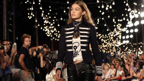 Tommy Hilfiger se acerca a los 'millennials' de la mano de Gigi Hadid