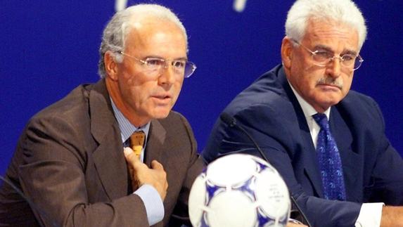 Beckenbauer, acusado de recibir 5,5 millones de euros por trabajo de 'voluntario'