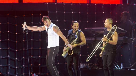 Ricky Martin hace rugir a Madrid al ritmo latino