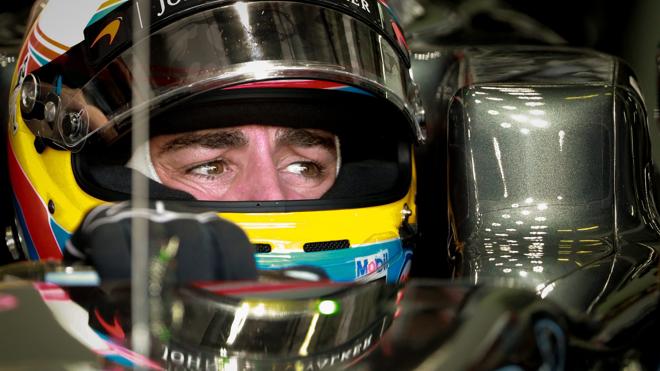 Alonso: donde no llega el motor, llegan sus remontadas