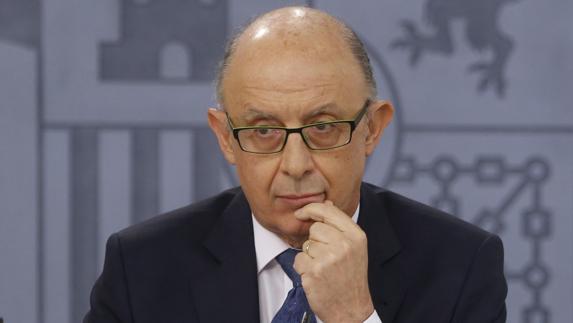 La Generalitat cree que Montoro está detrás de los movimientos de los críticos contra Sánchez