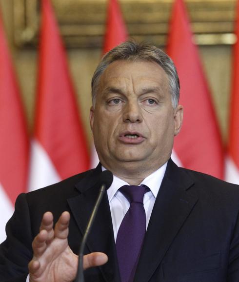 Hungría legislará para prohibir las reubicaciones de inmigrantes