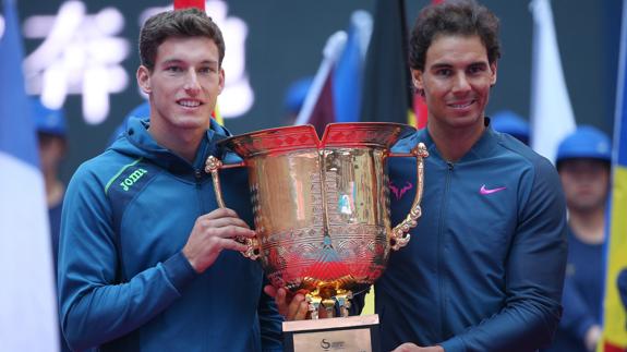 Nadal y Carreño, campeones en dobles en Pekín