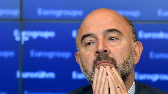 Moscovici avisa a España de que un déficit superior al 3,1% en 2017 no es cumplir