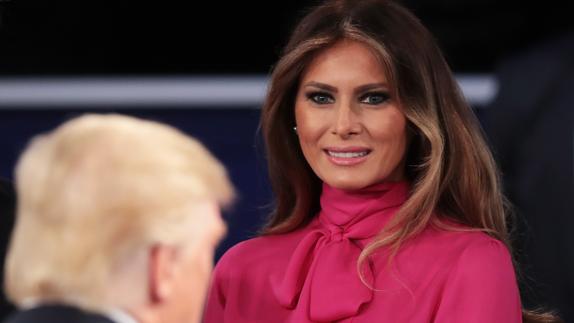 Melania Trump declara la guerra a la revista People