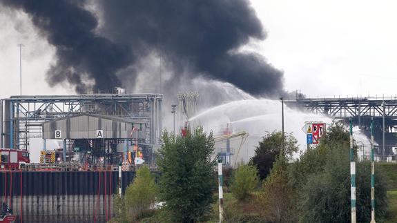 Dos muertos y dos desaparecidos tras sendas explosiones en plantas químicas en Alemania