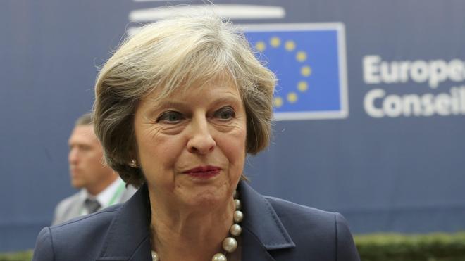 May pide a los líderes europeos que no aparten a Reino Unido de sus decisiones a corto plazo