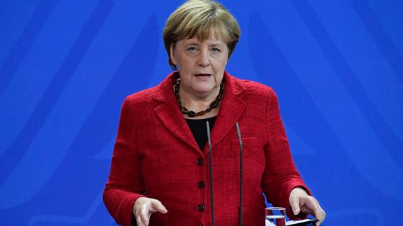 La mayoría de alemanes quiere que Merkel vuelva a presentarse en 2017