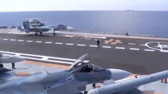 Rusia usa por primera vez el portaaviones 'Almirante Kuznetsov' para bombardear Siria