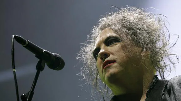 The Cure se reconcilia con España con un concierto a la medida de su leyenda