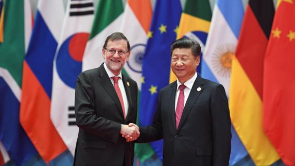 Sáenz de Santamaría se reunirá el jueves con Xi Jinping en Canarias