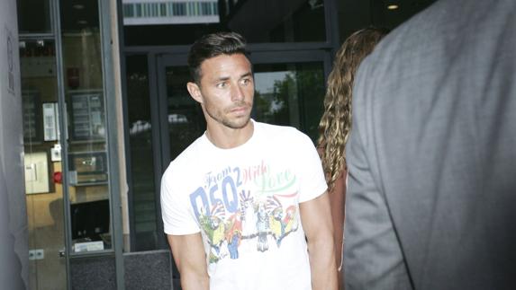La juez impone una fianza de 200.000 euros a Rubén Castro por los malos tratos a su expareja