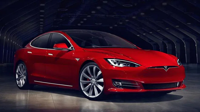 Cómo convencer al mercado español con un coche eléctrico, según Tesla