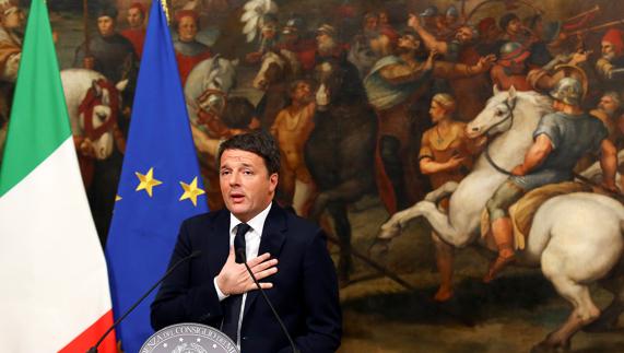 Renzi dimite y plantea un Gobierno de unidad o elecciones anticipadas