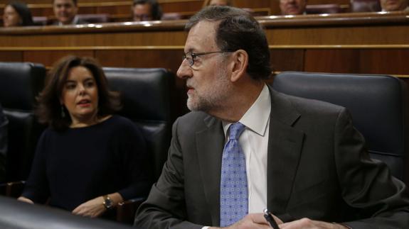 El PSOE inicia la cuenta atrás para derogar la 'ley mordaza' y Rajoy les acusa de «sobreactuar»