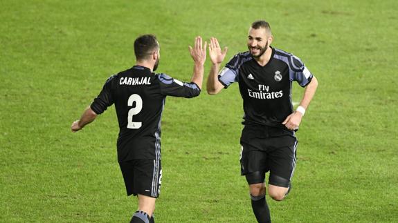 Benzema aguarda con un gol la decisión de la justicia francesa