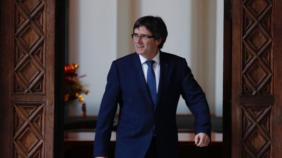 Puigdemont responde al Constitucional: «La hoja de ruta se mantiene. Votaremos»