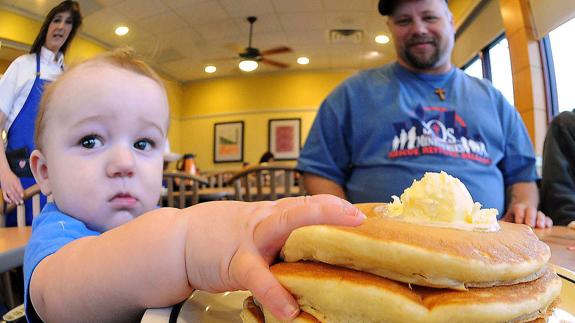 La obesidad de los padres, vinculada a retrasos en el desarrollo del niño