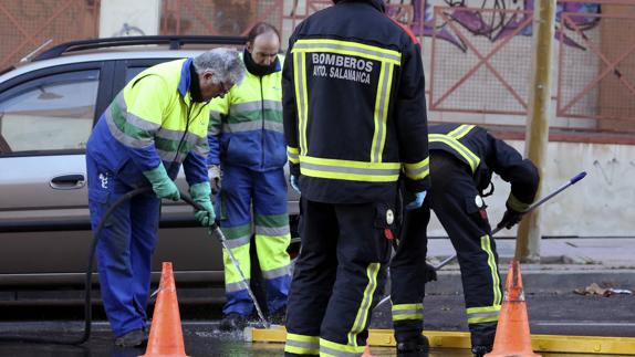 Hallan el feto de un bebé en una alcantarilla de un barrio de Salamanca