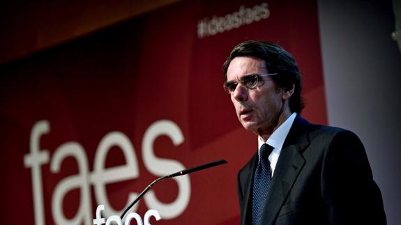 Aznar asegura que seguirá trabajando por España pero desde FAES