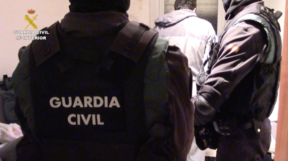 Detenidos en Badalona dos supuestos captadores del Daesh