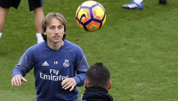 Modric: «Gracias a Dios que Maradona no juega»