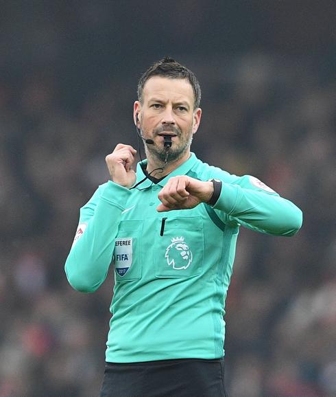 Mark Clattenburg deja la Premier y arbitrará en Arabia Saudí