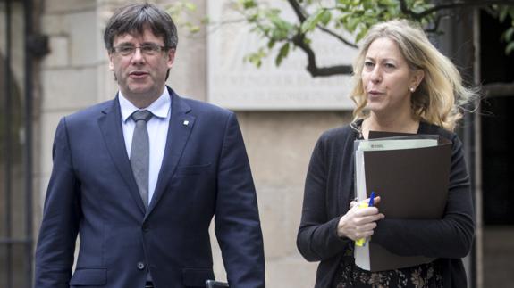 El Govern califica como «ideológica» la querella contra Forcadell