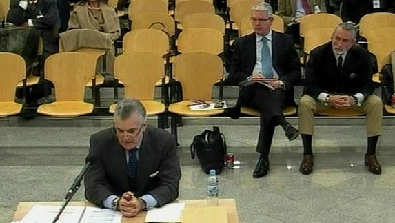 La preocupación por la corrupción se dispara en el último barómetro del CIS