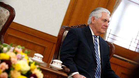 Tillerson no irá a la cumbre de la OTAN pero visitará Rusia