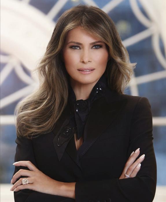 El primer retrato oficial de Melania Trump