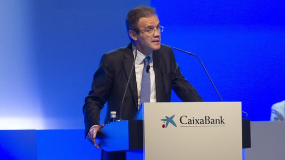 Caixabank presume de ser el primer banco ibérico tras la compra del luso BPI