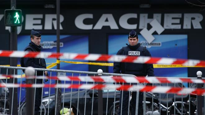 Detenidos 10 sospechosos de proveer armas para el atentado de Charlie Hebdo